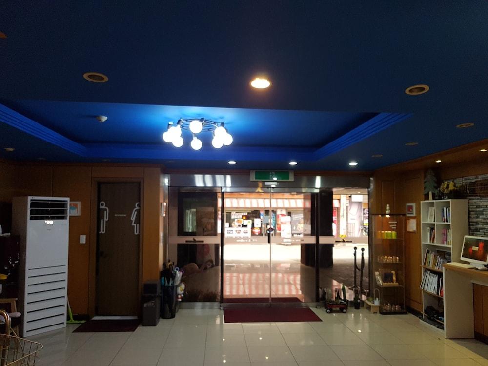 호텔 앳 홈 서울특별시 외부 사진